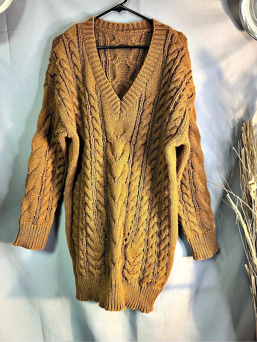 Cable-Knit V-Neck Sweater in Brown Like New - Picture 1 of 2